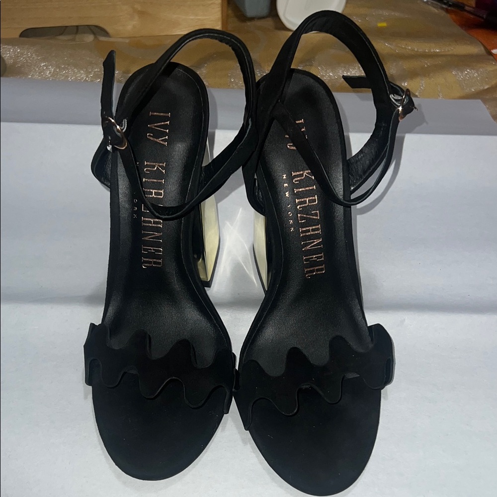 NWT Ivy Kirzhner LUSH Black SUADE Wavy Gold Block Heel Sandals 8.5